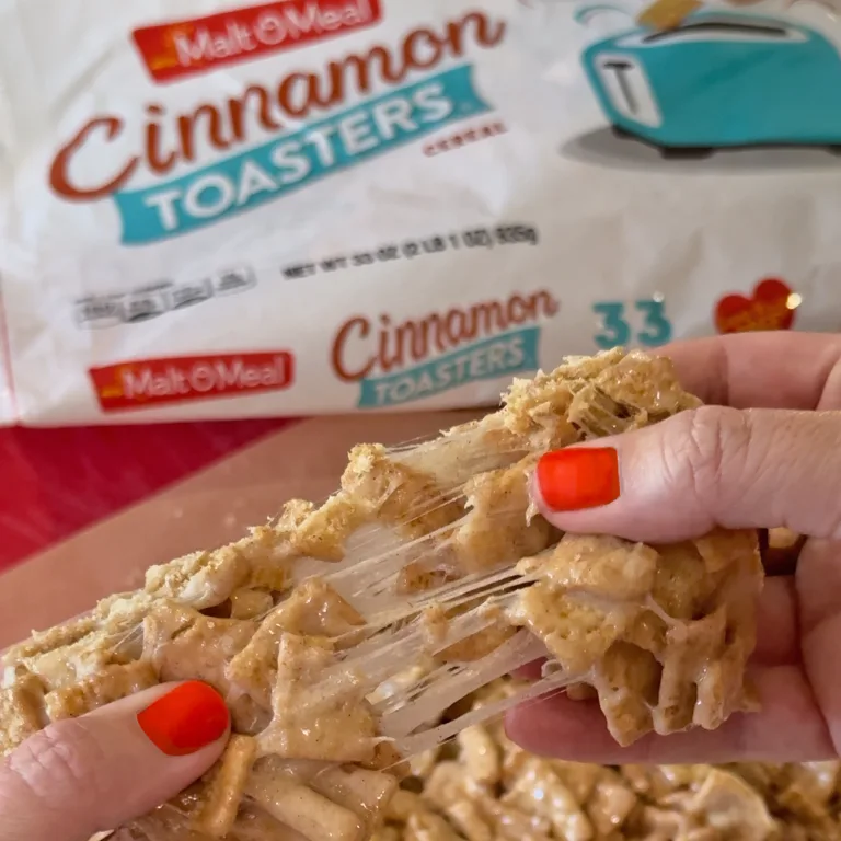 Cinnamon Toasters Marshmallow Bars